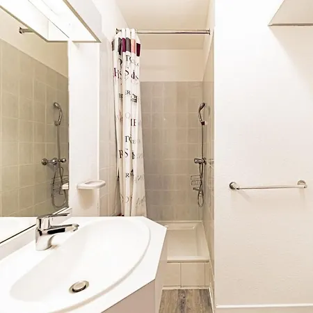 아파트 Le Petit Dauphine-studio Renove-sans Soucis *